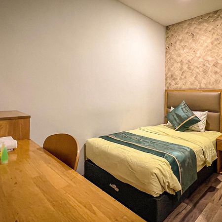 K Garden Hotel Іпох Екстер'єр фото