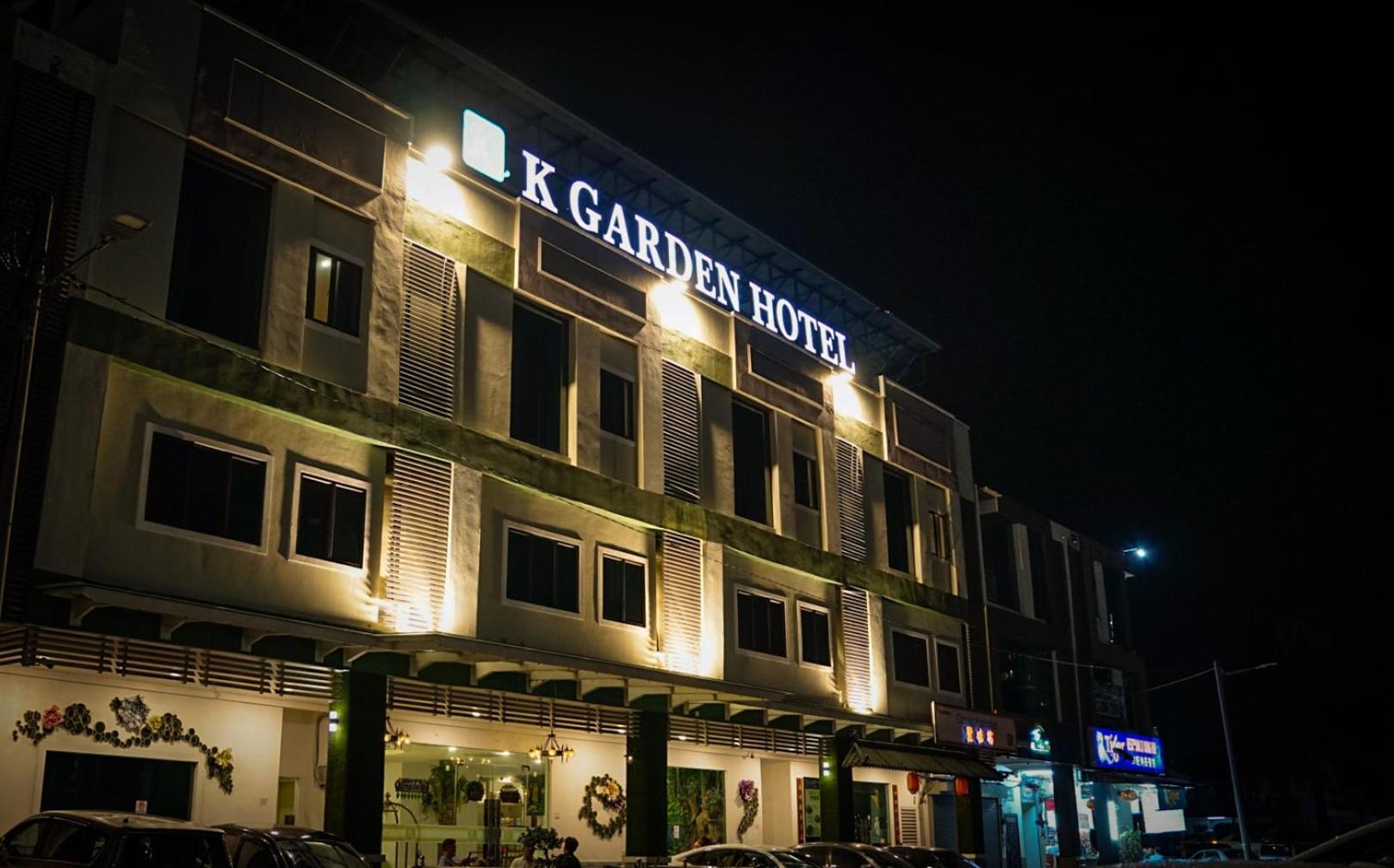 K Garden Hotel Іпох Екстер'єр фото