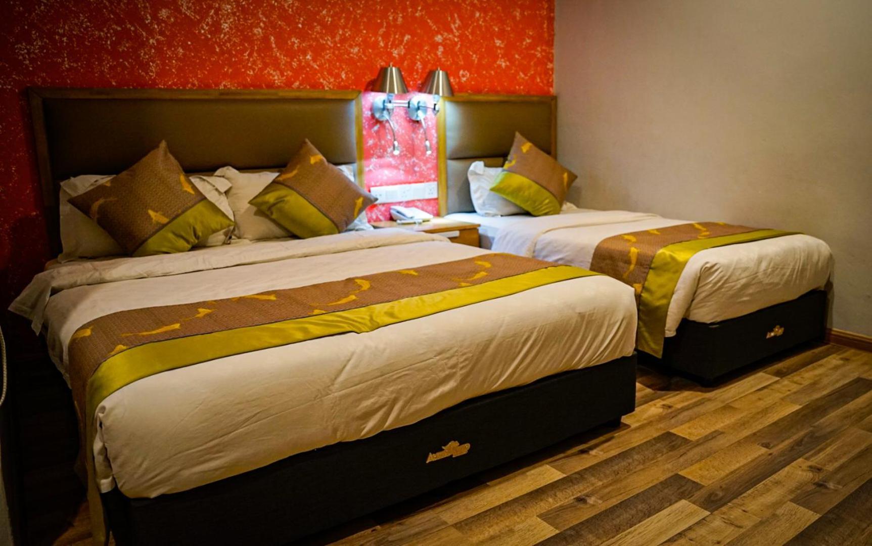 K Garden Hotel Іпох Екстер'єр фото